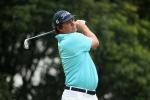 Dufner Discusses Dream Foursome, Pink Golf Balls and 'Dufnering'