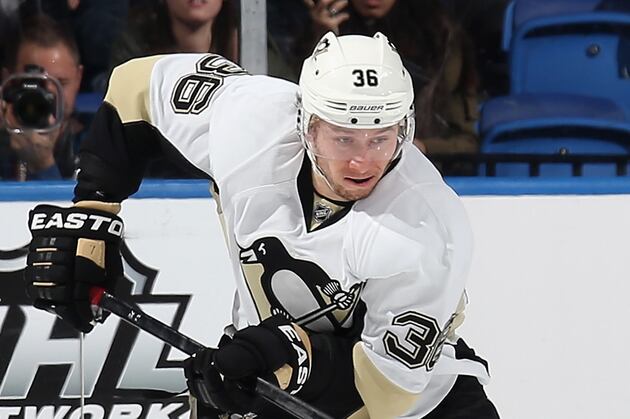 Jokinen Takes Center Stage as Fill-in for Pens' Malkin