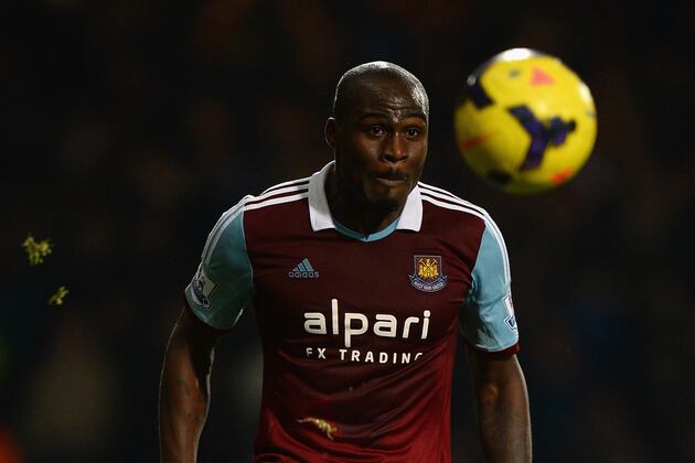 GIF: Guy Demel Bundles into His Own Net After Luis Suarez Shot