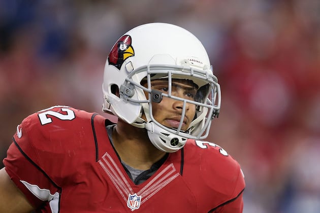 Mathieu (Knee) out for Game After Being Carted off