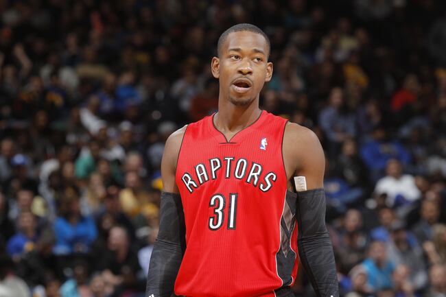 Hi-res-454318985-terrence-ross-of-the-toronto-raptors-looks-on-in-a-game_crop_north