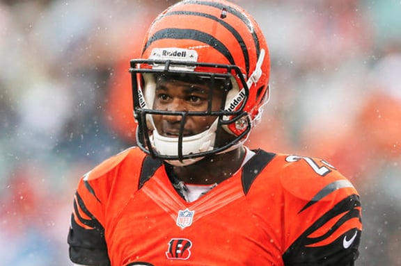 Terence Newman out 1-3 Weeks with MCL Sprain