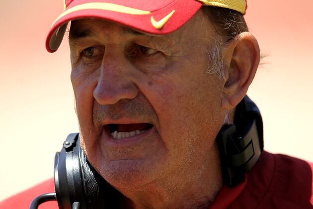 4 Reasons Monte Kiffin's Defense Is Struggling in Dallas