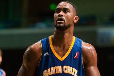 Warriors Sign Hilton Armstrong from D-League