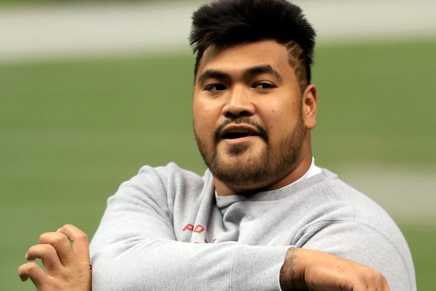 Iupati Back at Practice; Crabtree Dealing with Ankle Sprain