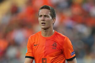 Hi-res-170271909-luuk-de-jong-of-the-netherlands-during-uefa-european_crop_north