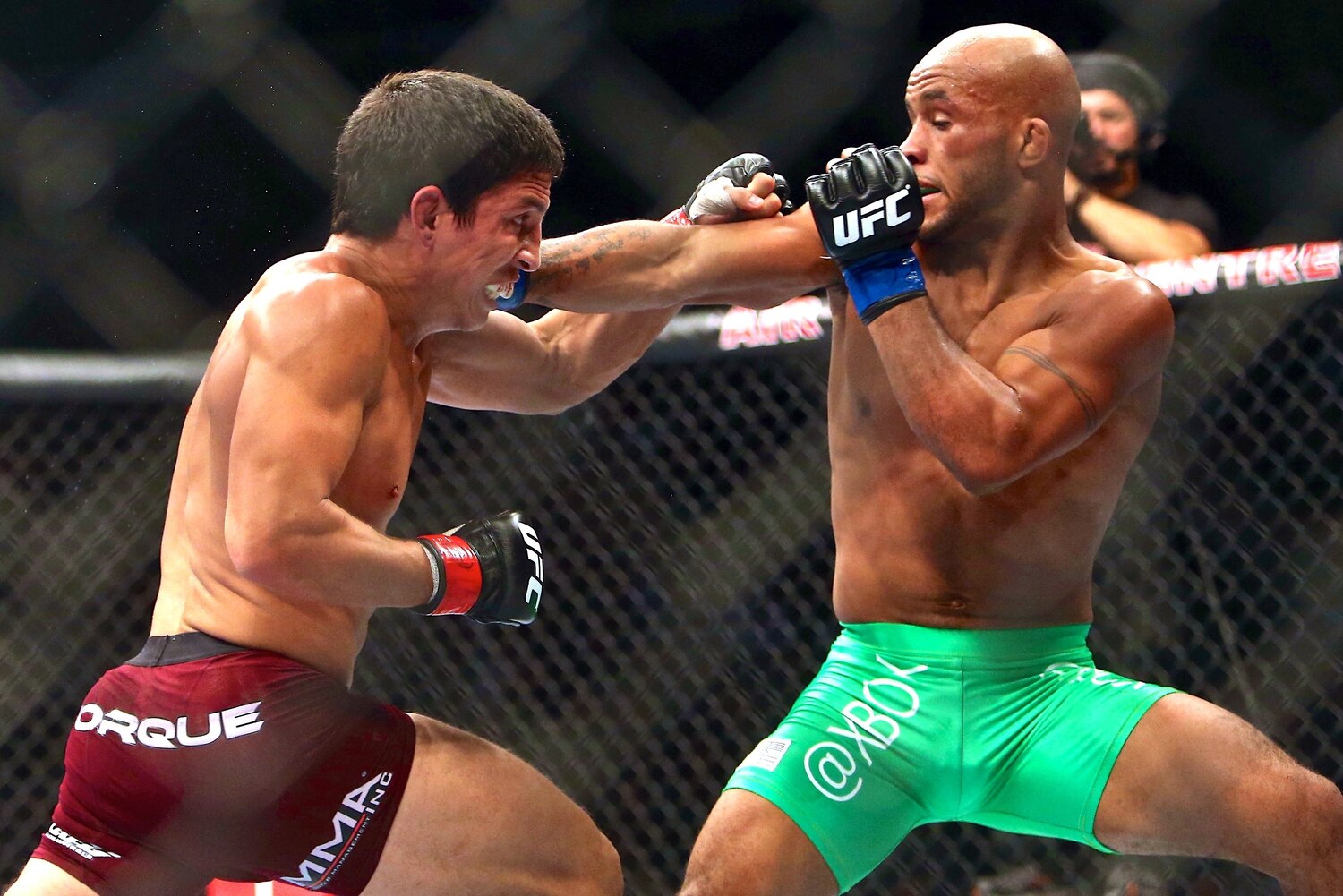 UFC on Fox 9 Live Results, Play-by-Play and Fight Card Highlights | Bleacher Report