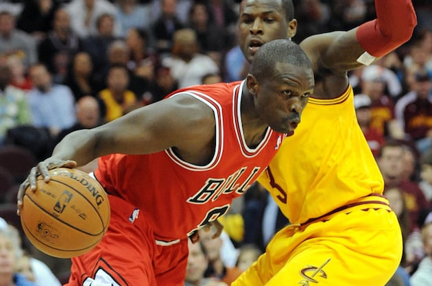 Cleveland Cavaliers Should Pursue Luol Deng Trade at All Costs