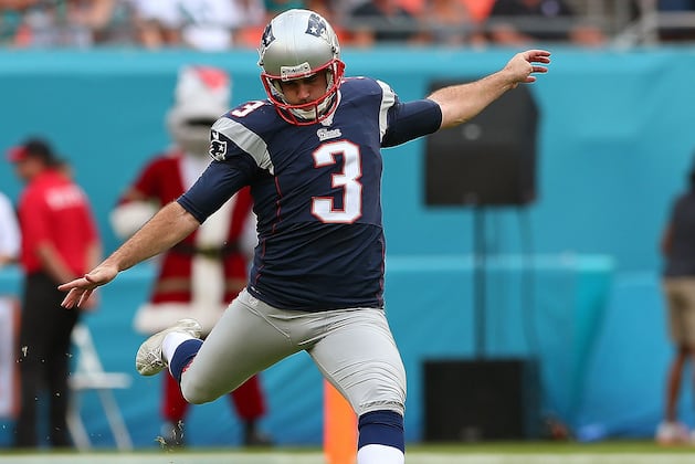 Gostkowski 'Trying to Kill the Ball' on Kickoff