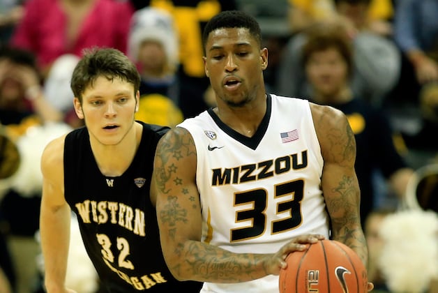 Tigers Win Sloppy Game Against Western Michigan