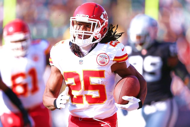 Jamaal Charles Proving He Can Carry the Chiefs' Playoff Offense