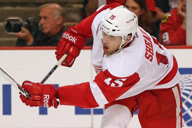 **Tampa Bay Sports News** - Page 2 Hi-res-182595655-riley-sheahan-of-the-detroit-red-wings-breaks-his-stick_crop_north