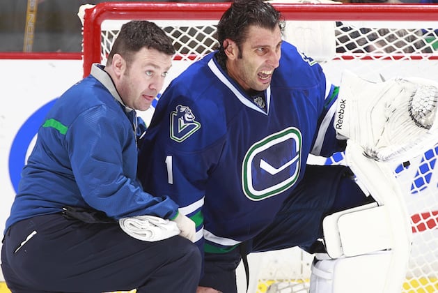 Roberto Luongo Gets First Start in Minnesota in over Three Years