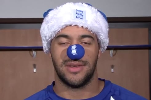 Birmingham Players Sing 'Santa Claus Is Coming to Town'