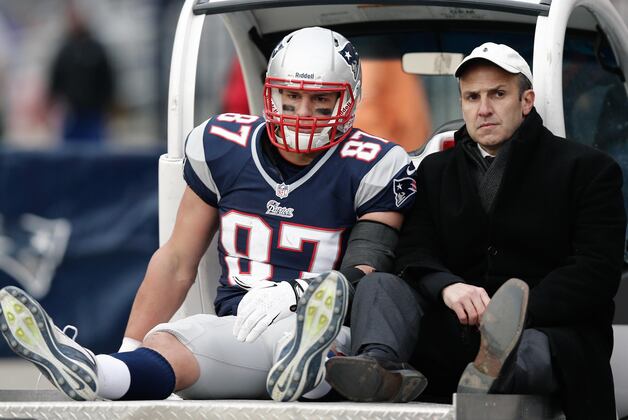 Merry Gronk-mas! Rob isn't too hurt to spread cheer