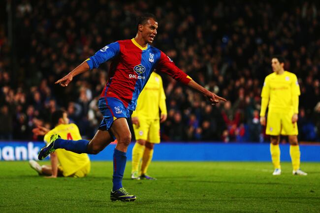 Hi-res-454128531-marouane-chamakh-of-crystal-palace-celebrates-after_crop_north