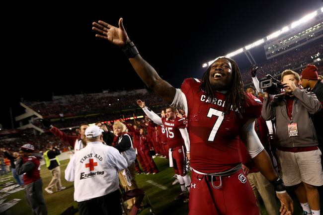 Hi-res-452675257-jadeveon-clowney-of-the-south-carolina-gamecocks_crop_north