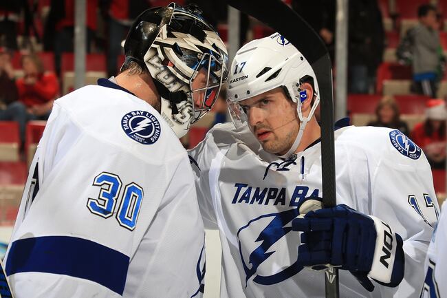 Hi-res-456902097-alex-killorn-of-the-tampa-bay-lightning-congratulates_crop_north