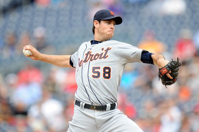 Hi-res-168424461-doug-fister-of-the-detroit-tigers-pitches-in-the-first_crop_north