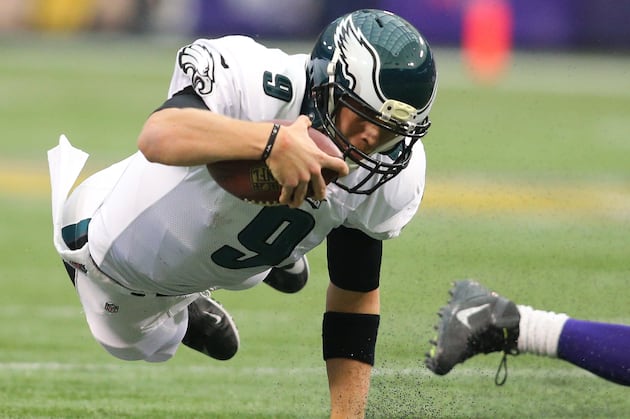 Report: Foles Fined $10K for Low Block vs. Vikings