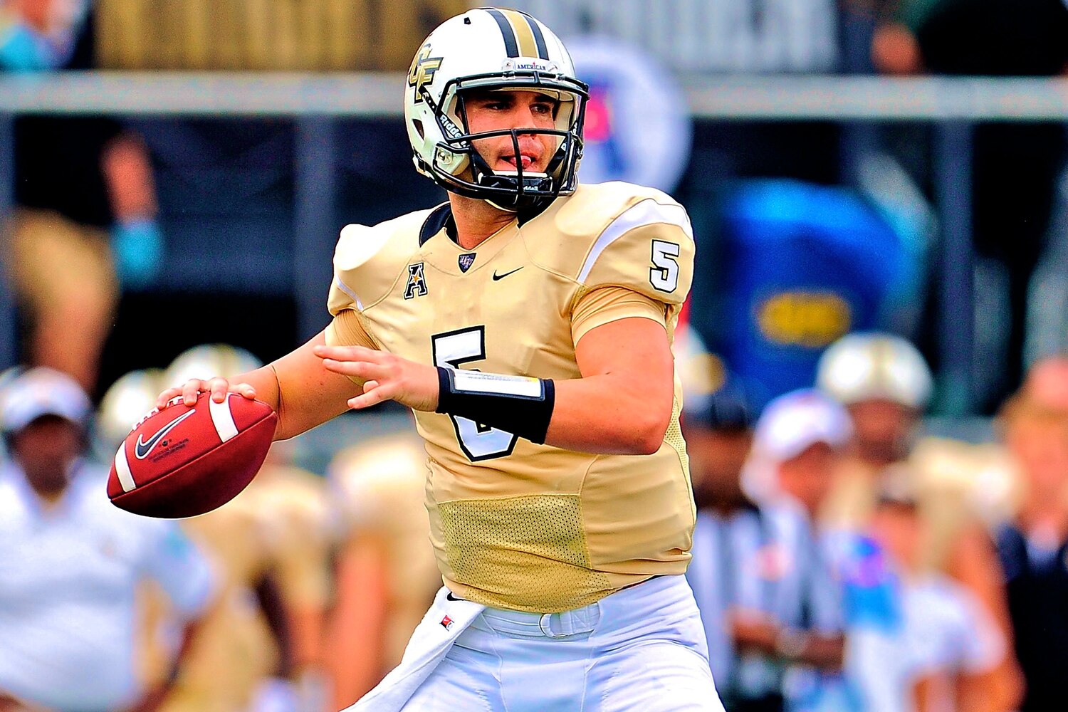 How to Identify an Elite Quarterback in the NFL Draft Process