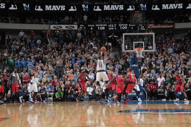 Mavericks Blow Big Lead; This Time Raptors Make Them Pay