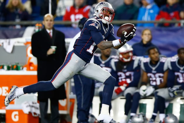 Source: Aaron Dobson Traveled with Patriots to Baltimore