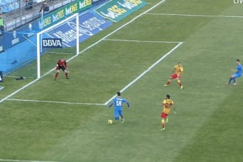 GIFs: Goals from Escudero and Lopez Give Getafe Stunning Start vs. Barcelona
