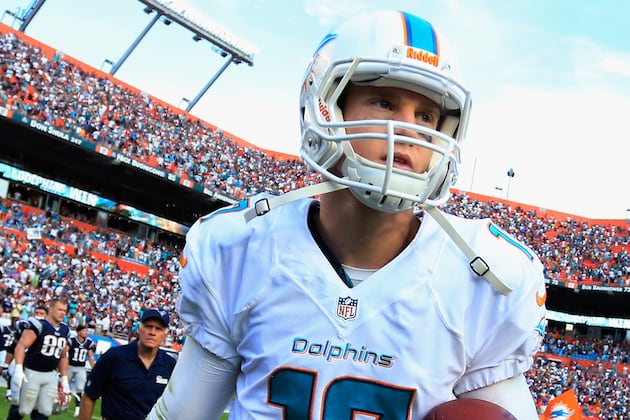 Ryan Tannehill Returns to Game vs. Bills in 4th Qtr