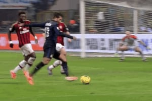 GIF: Rodrigo Palacio Scores Sublime Backheel for Inter to Win Milan Derby