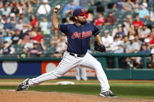 Dodgers Close to Deal with Reliever Chris Perez