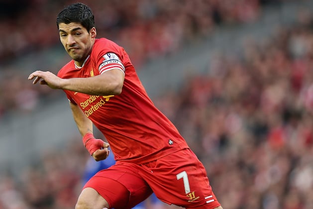 Luis Suarez Tipped to Break Premier League Goal-Scoring Record at Liverpool
