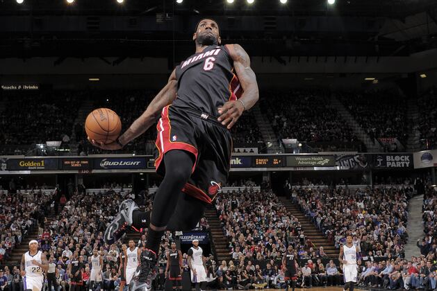 LeBron James Passes Gary Payton on All-Time Scoring List