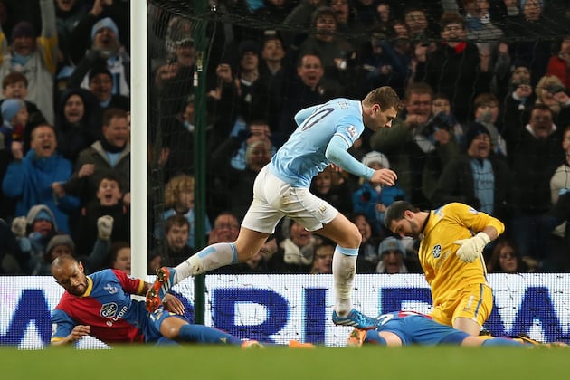 Professional Manchester City Put in Gritty Holiday Shift Beating Crystal Palace