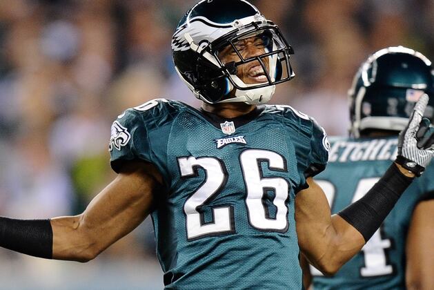 Williams Stops Two-Point Attempt to Rescue Eagles