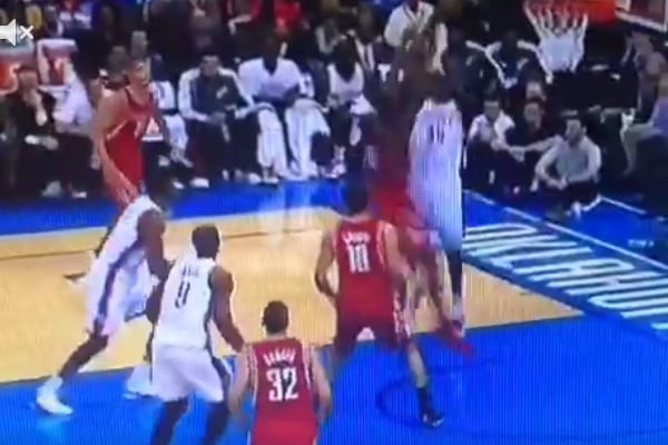Kevin Durant Dunking All over Rockets, Including Ex-Teammate James Harden