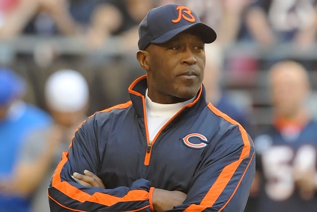 Lovie Smith Is a Candidate for Redskins' Coaching Vacancy