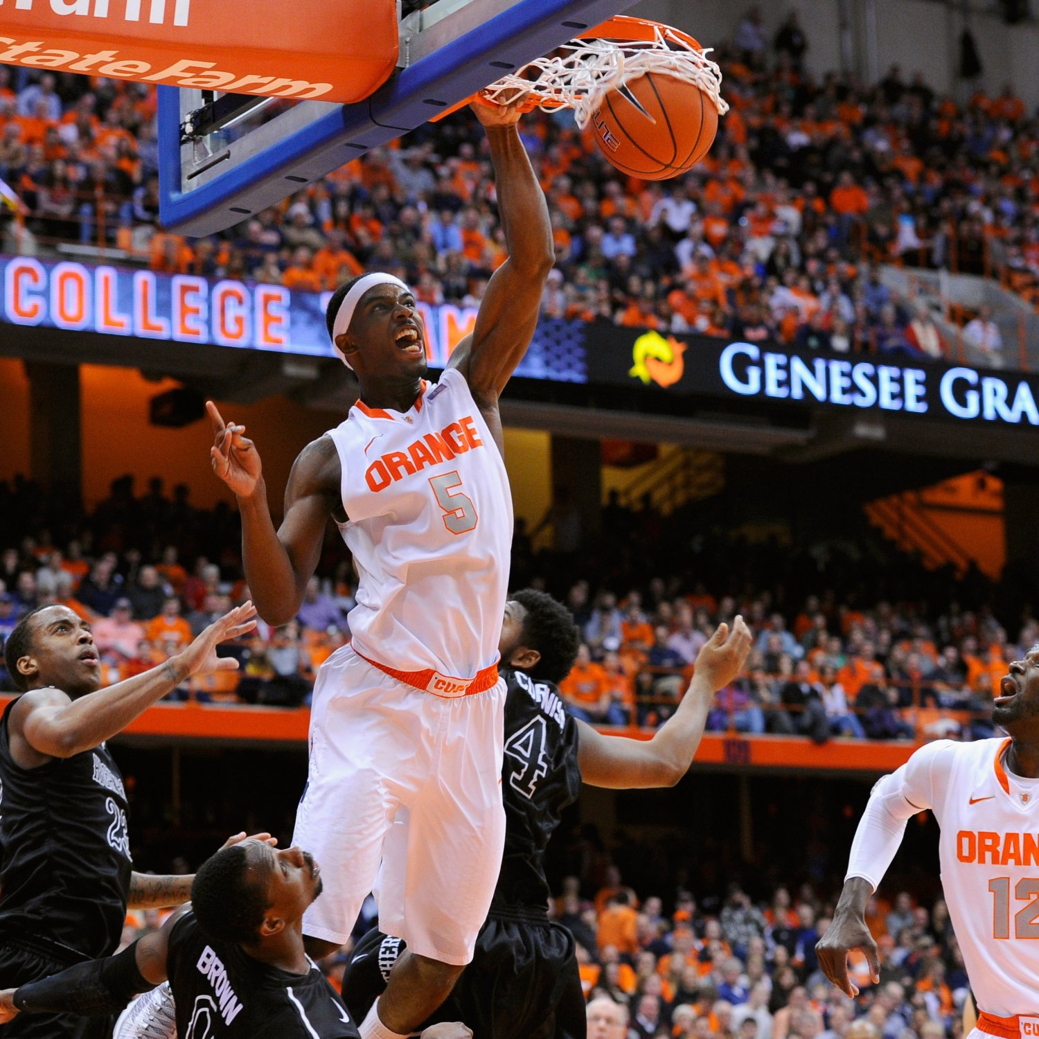 syracuse and kentucky dunks