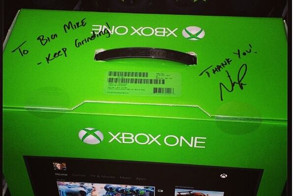 Nick Foles Bought an Xbox One for Each Member of the Eagles Offensive Line