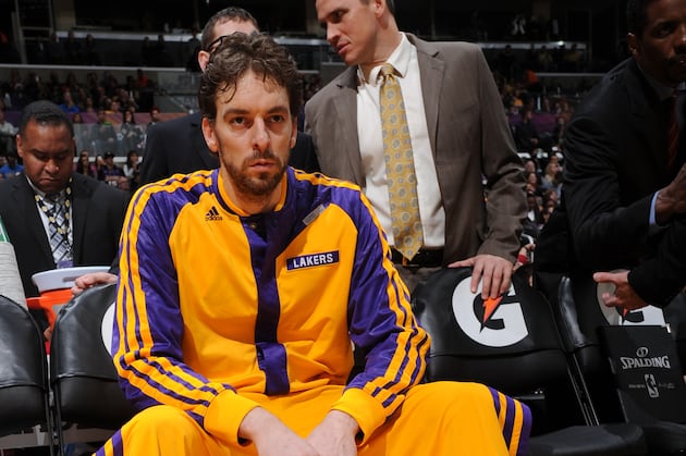 Pau Gasol Trade Would Signal Needed White Flag for LA Lakers' Season