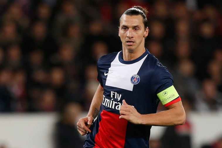 GIF: Zlatan Ibrahimovic Ruffles Former PSG Manager Carlo Ancelotti's Hair
