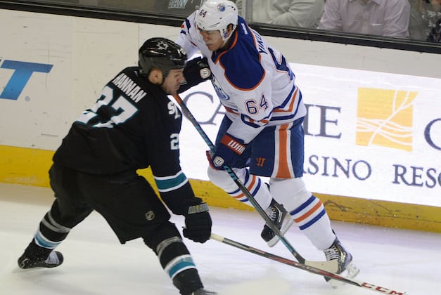 Sharks Bounce Back to Beat Oilers