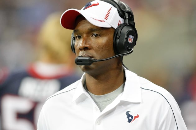 Karl Dorrell Enters Mix for Giants Offensive Coordinator Job