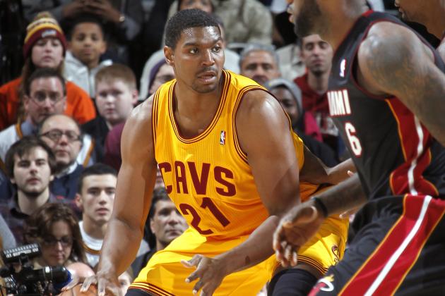 Debate: Should the Heat Consider Signing Andrew Bynum?