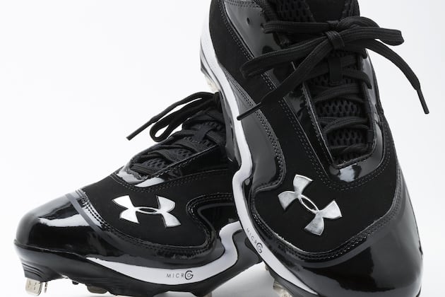 Sources: ND Chooses Under Armour for Gear