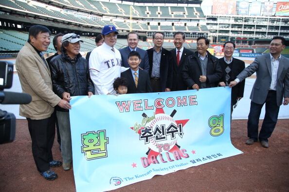 Texas Rangers Cutting Prices for Most Single-Game Tickets