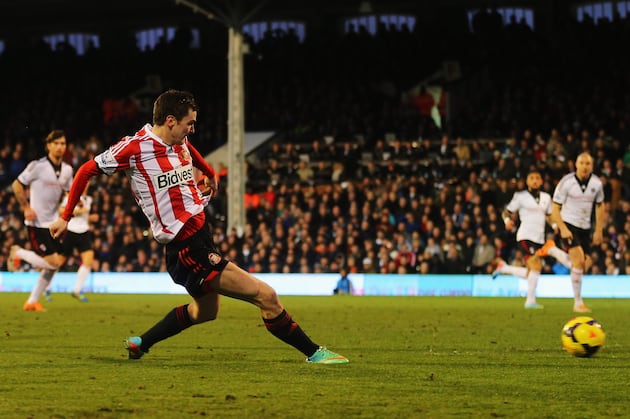 Sunderland off Bottom After Johnson Treble Sinks Fulham
