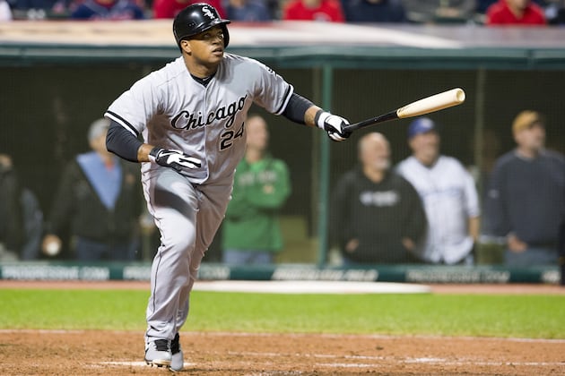 White Sox Avoid Arbitration with Dayan Viciedo