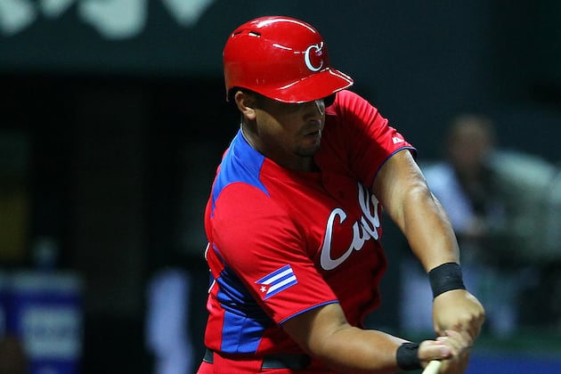 Jose Abreu's First White Sox Impression Was a Good One