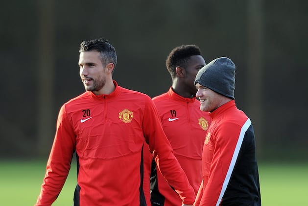 Manchester United Transfer News: Robin van Persie Needs Wayne Rooney to Stay